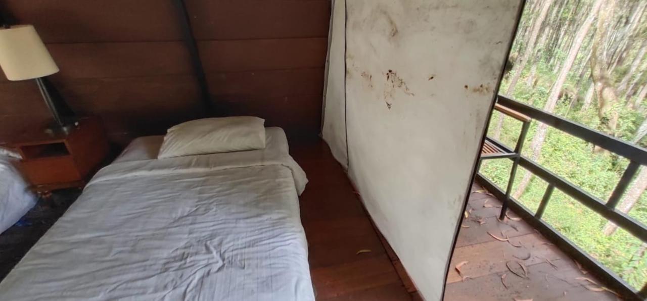 Seribu Batu Songgo Langit Resort & Camp Bantul Eksteriør billede
